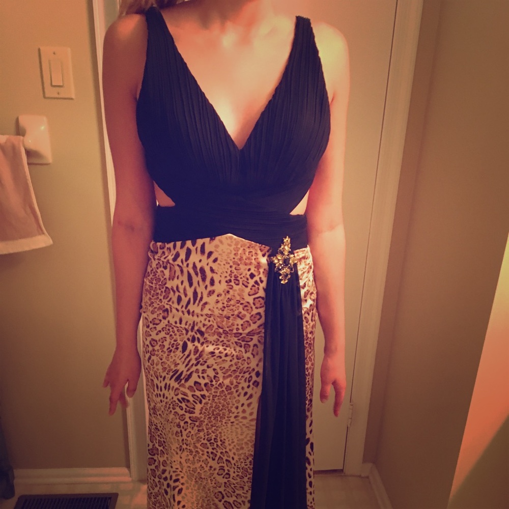 Black and print prom dress